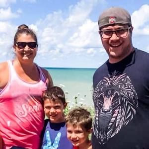 Meet your Posher, Carissa